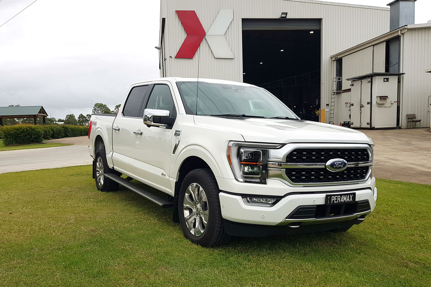 Perfromax Ford Showroom