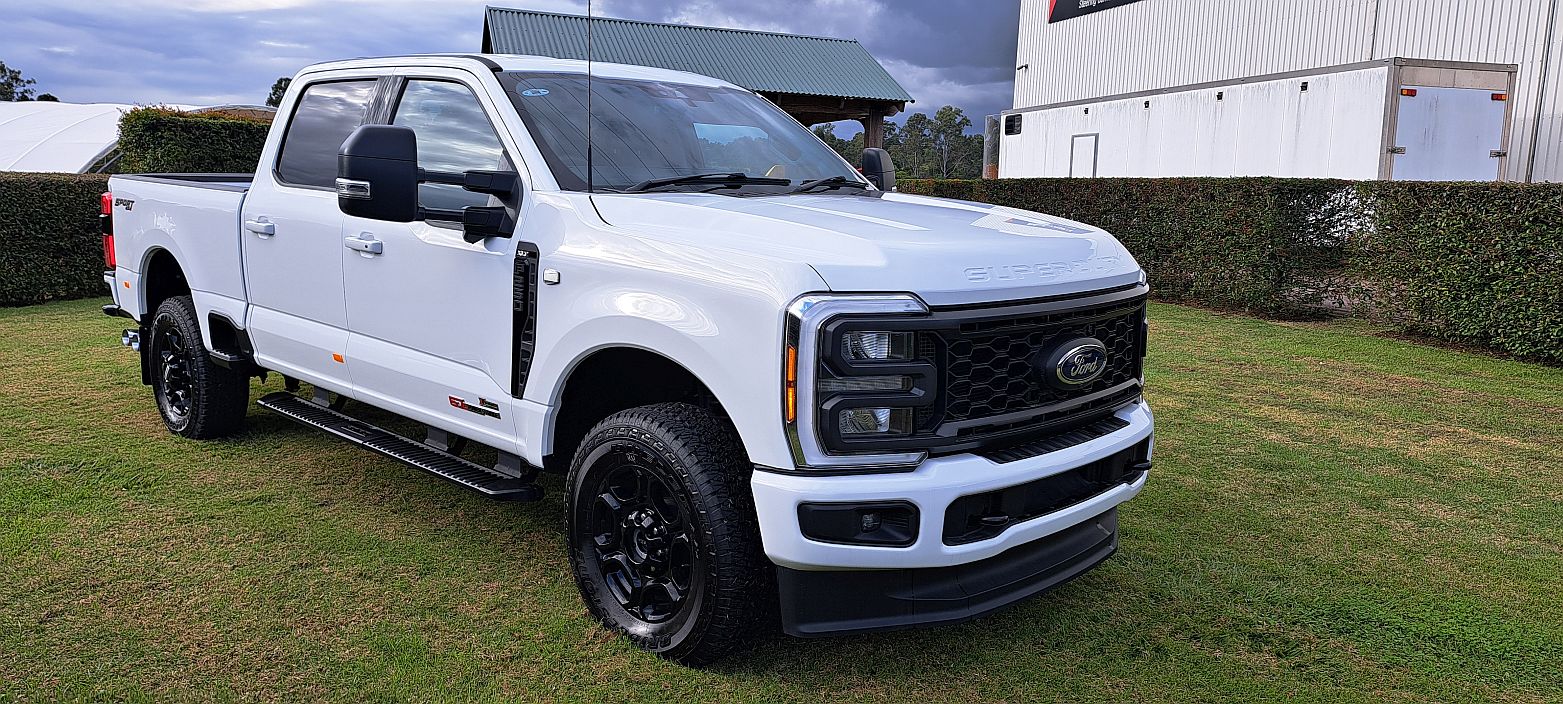 2023 Ford F250 XLT, Oxford White 2023 Ford F250 XLT, Oxford White