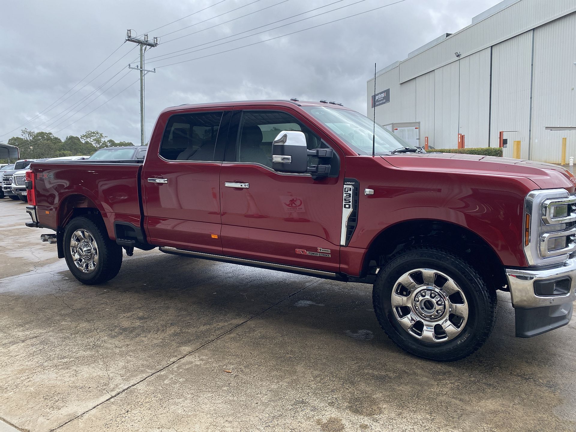 F350 Lariat 4x4 Crew Cab Single Rear Wheel Right Hand Drive Conversion