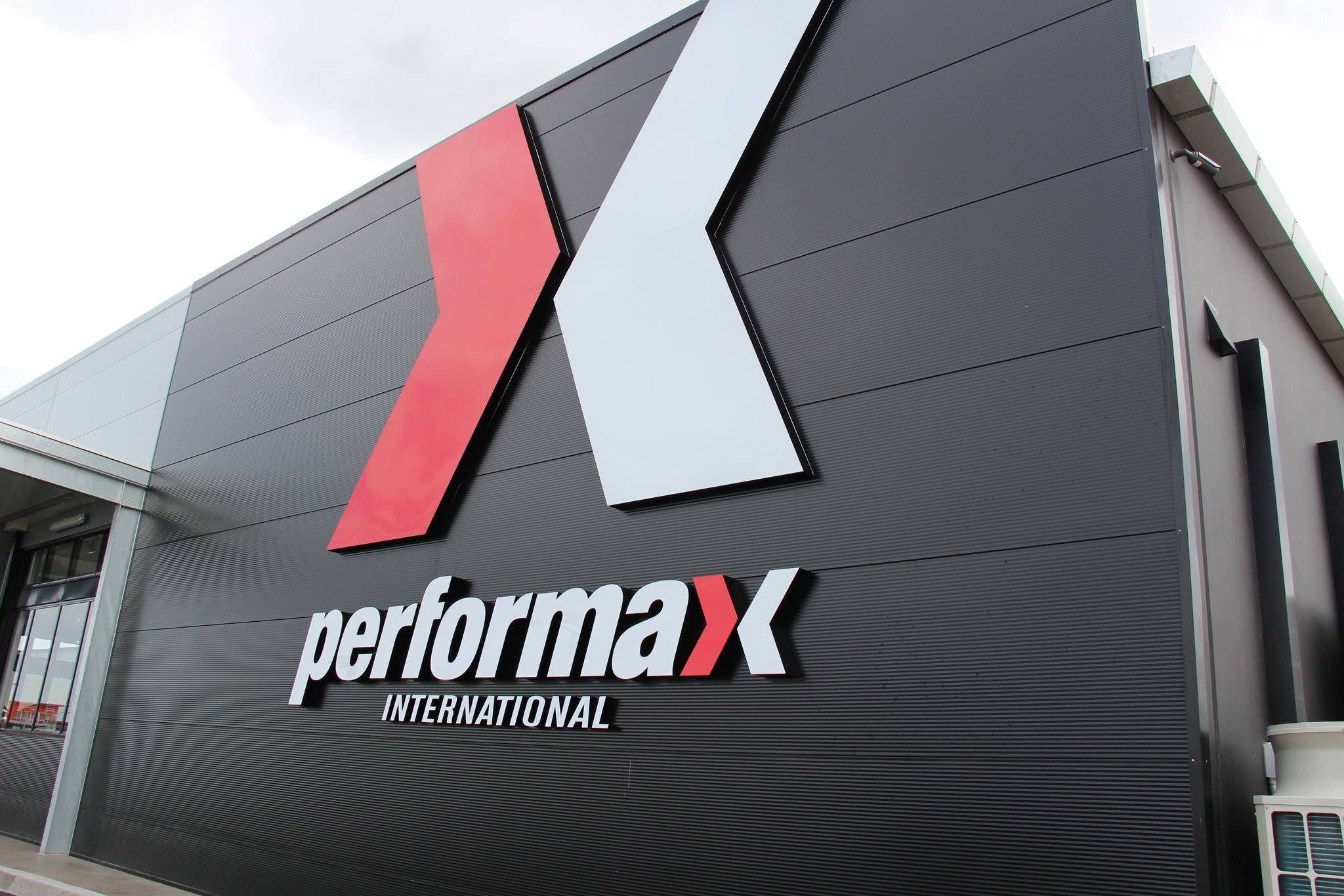 Click to see our dealer locations